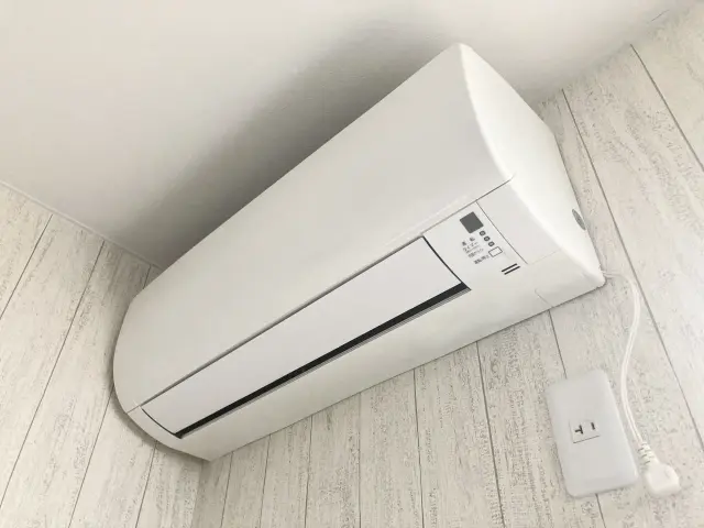 家庭用壁掛けエアコン